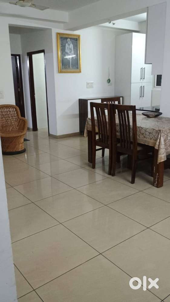 Furnished 3BHK , East Facing Flat on Fourth Floor For Rent