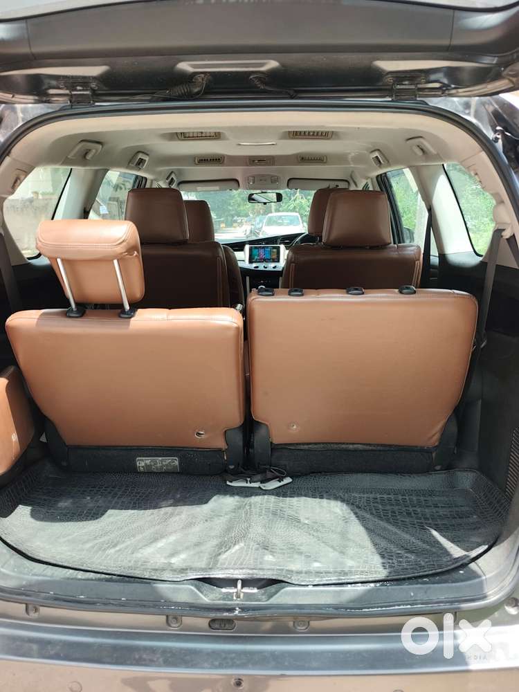 Toyota Innova Crysta 2.4 Gx Mt, 2016, Diesel