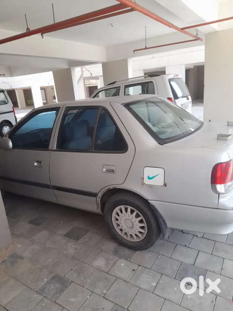 Maruti Suzuki Esteem 2007