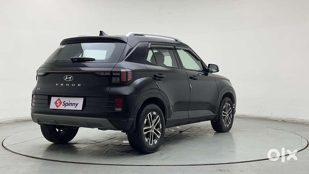 Hyundai Venue [2022-ongoing] 1.5 Crdi Sx, 2023, Diesel