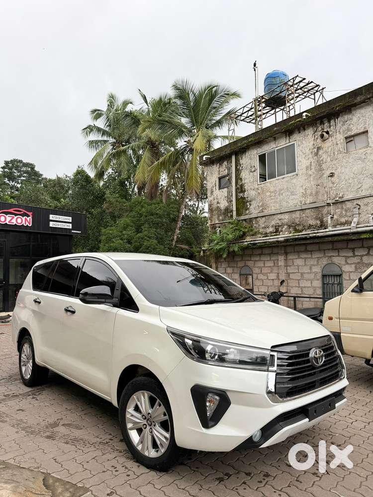 Toyota Innova Crysta 2018