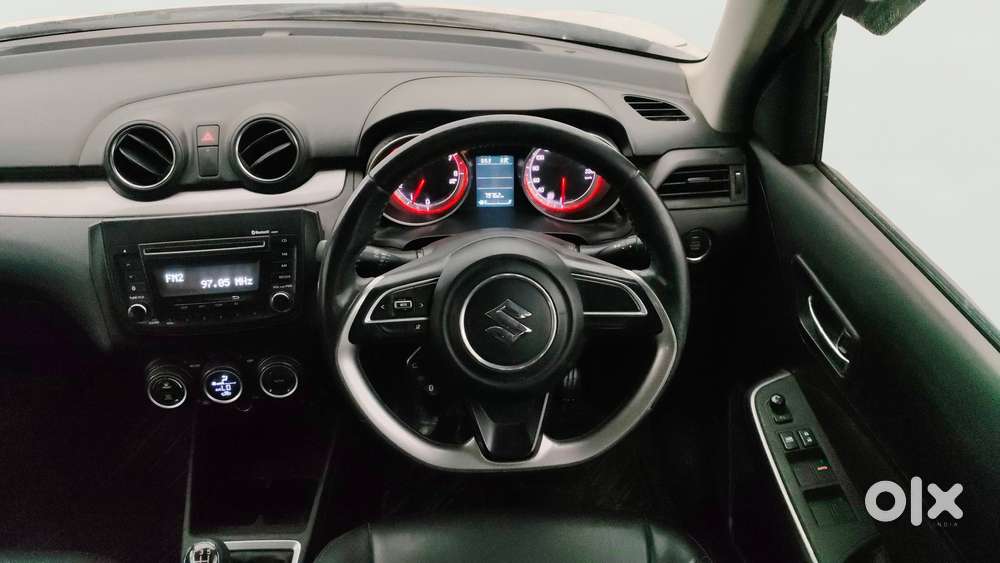 Maruti Suzuki Swift 2018 Zxi, 2019, Petrol