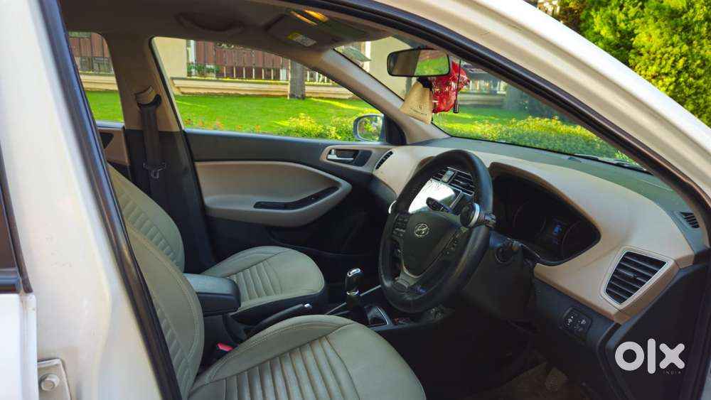 Hyundai I20 Asta (o) 1.2 Ivt, 2018, Petrol