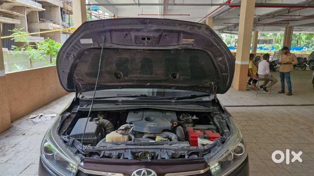Toyota Innova Crysta 2.8 Zx At 7 Seater, 2017, Diesel
