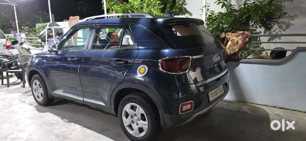 Hyundai Venue 2020 Petrol Well Maintained Good Condition Scratchless