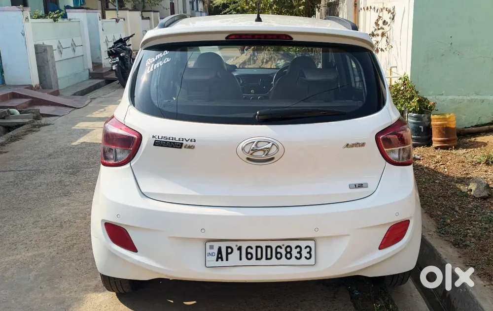 Hyundai Grand I10 2017 Petrol 65000 Km Driven