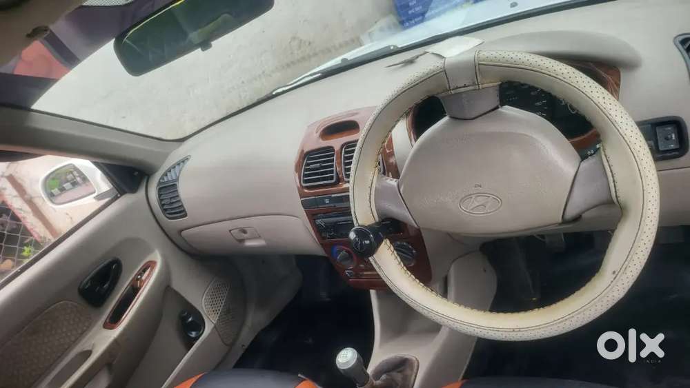 Hyundai Accent Gl 2011