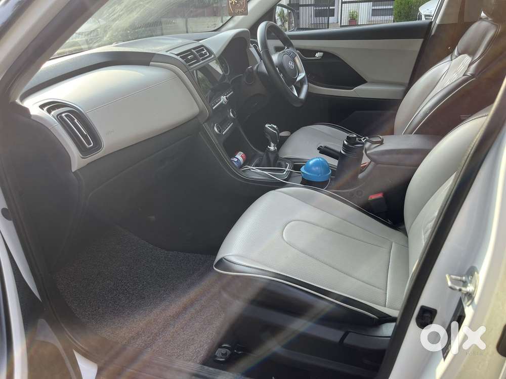 Hyundai Creta Sx (o) 1.5 Petrol Cvt, 2023, Petrol