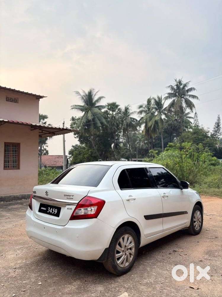 Maruti Suzuki Swift Dzire Zdi Bsiv, 2015, Diesel