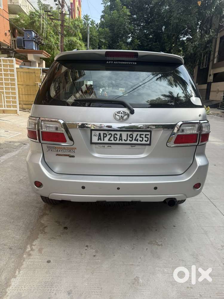 Toyota Fortuner 3.0 4x4 Manual, 2010, Diesel