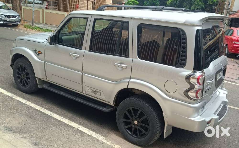 Mahindra Scorpio 1.99 S4 Plus, 2017
