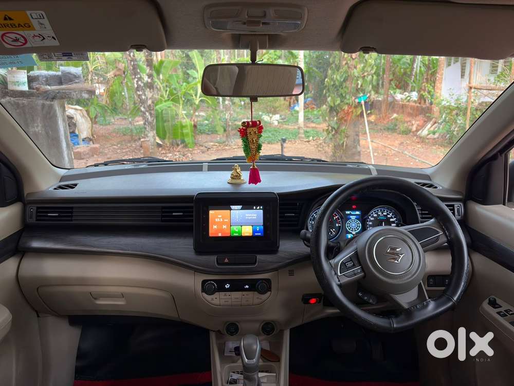 Maruti Ertiga Zxi 2025