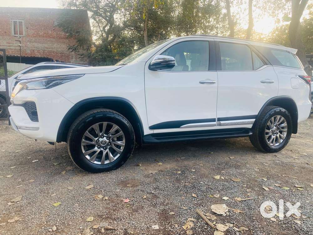 Toyota Fortuner 4x4 Mt 2.8 Diesel, 2022, Diesel