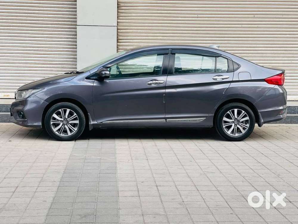 Honda City I-vtec V, 2018, Petrol
