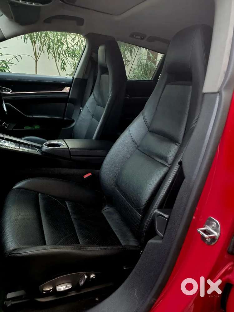 Porsche Panamera V6 Diesel In Carmine Red