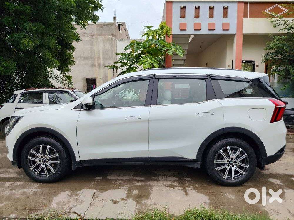 Mahindra Xuv700, 2023, Diesel