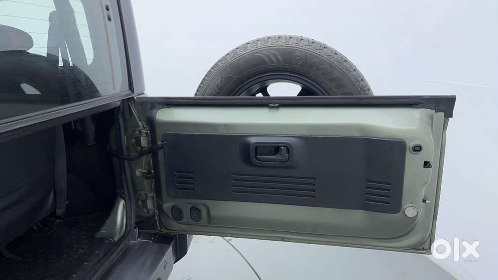 Mahindra Thar 1.5 Lx Hard Top Diesel At 4 Rwd, 2022, Diesel