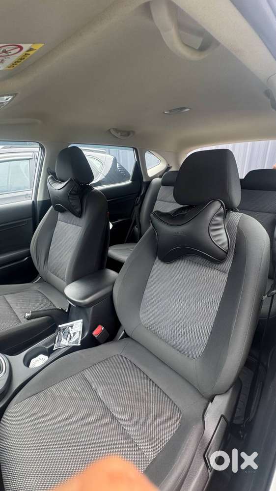 Kia Seltos Hte 1.5l Diesel 2020 White (with Lcd Infotainment System)