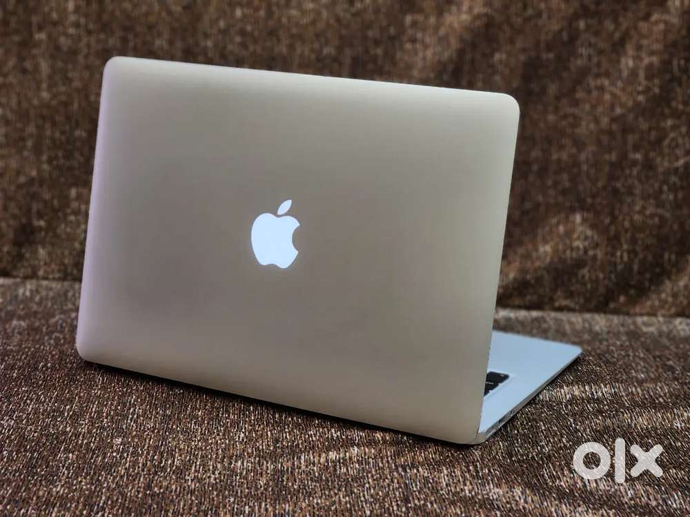 Apple Macbook Air i5 8gb Ram 256gb SSD 13inch GOOD CONDITION 