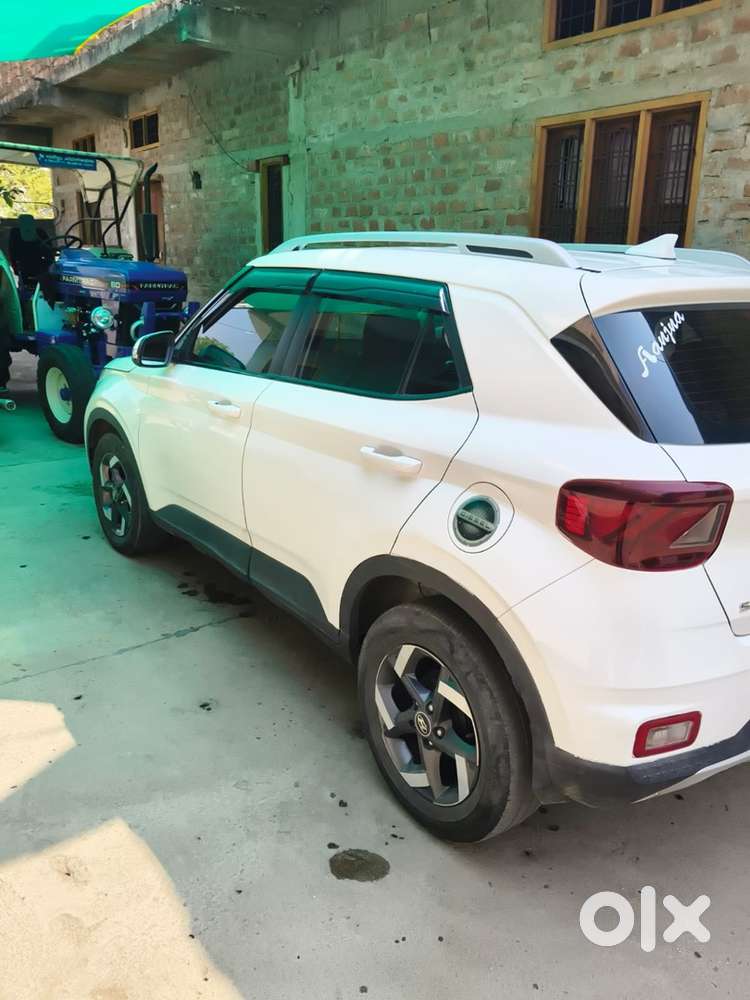 Hyundai Venue Diesel 2020