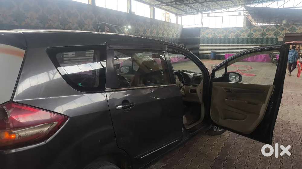 Maruti Suzuki Ertiga Vxi 2014
