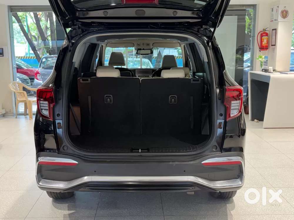 Kia Carens 1.5 Luxury Plus Diesel At 7 Str, 2023, Diesel