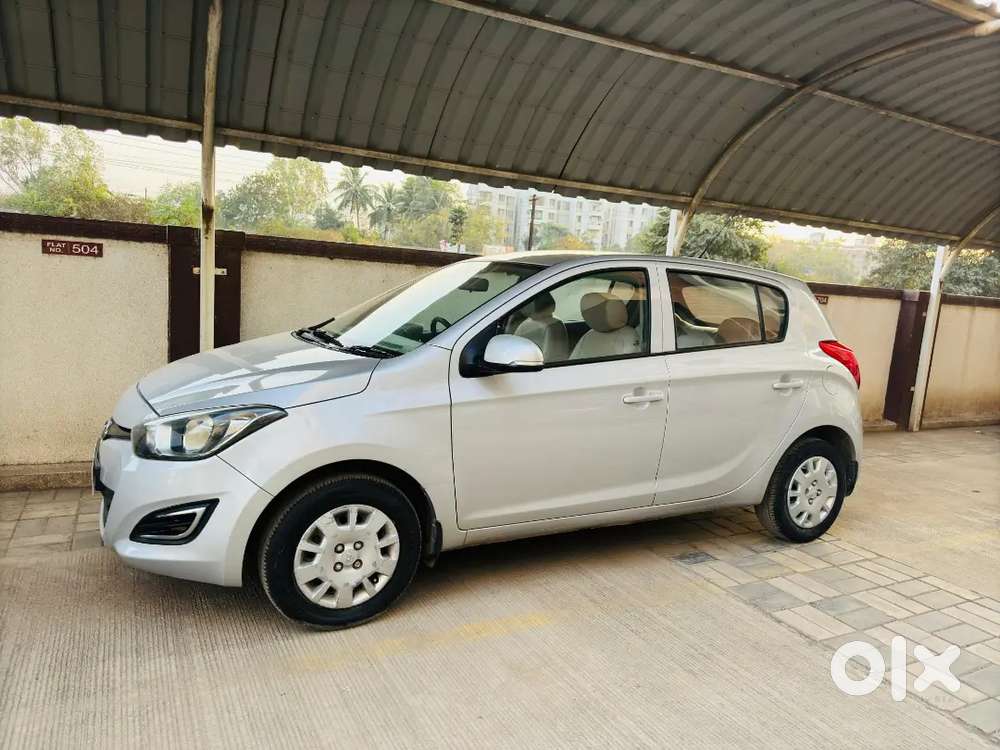Hyundai I20 Magna O Petrol 2012 1st Owner Good Condition 245000 Negoti
