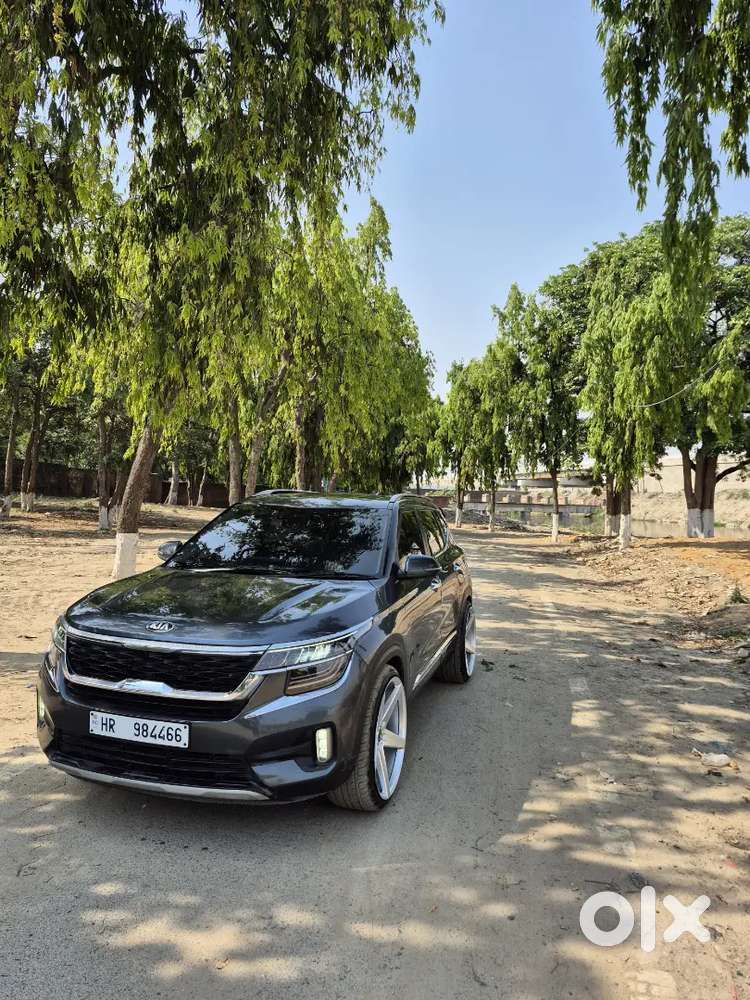 Kia Seltos Petrol Automatic With Sunroof