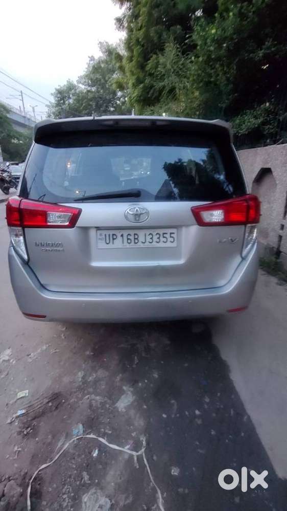 Toyota Innova Crysta 2.4 V 7 Str, 2016, Diesel