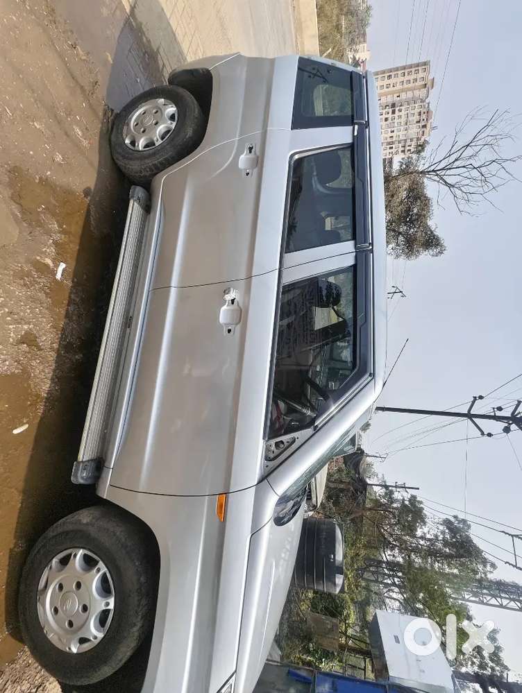 Mahindra Tuv 300 2017 Diesel Good Condition