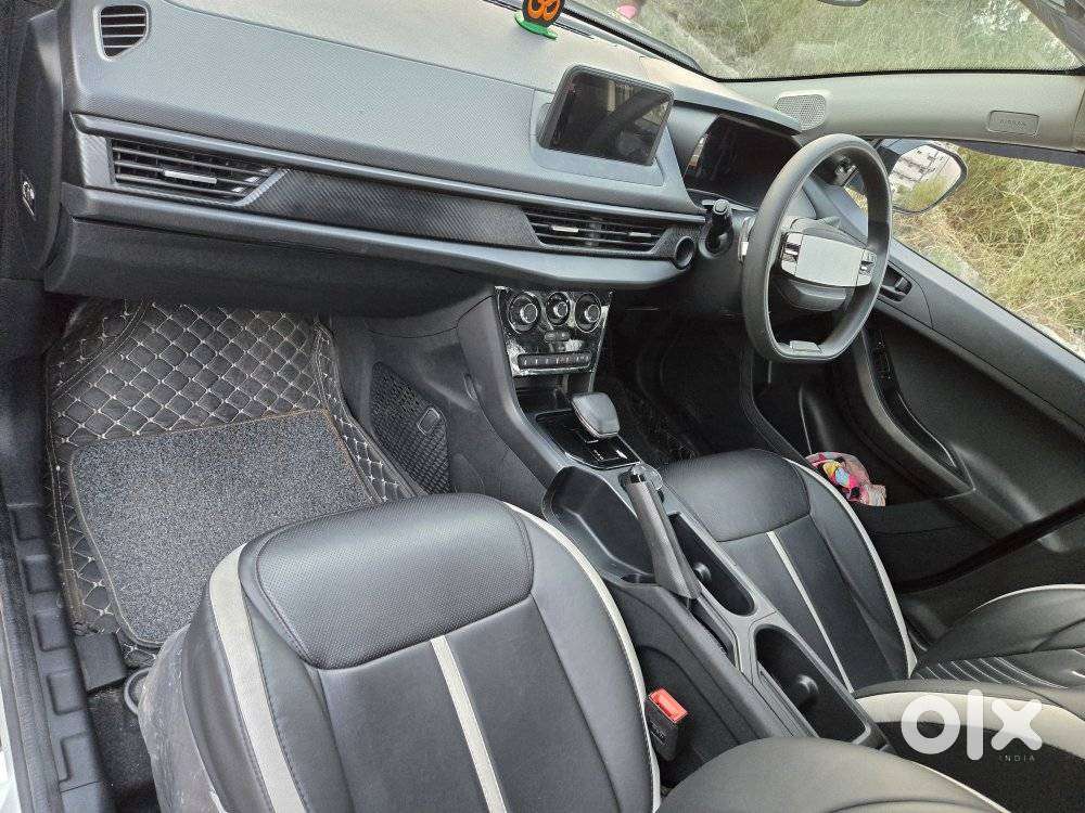 Tata Nexon Amt Xza Plus, 2025, Petrol