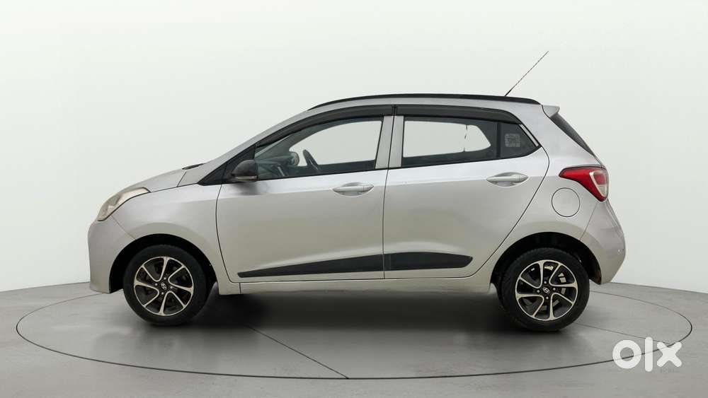 Hyundai Grand I10 [2017-2020] 1.2 Kappa Vtvt Sportz At, 2018, Petrol