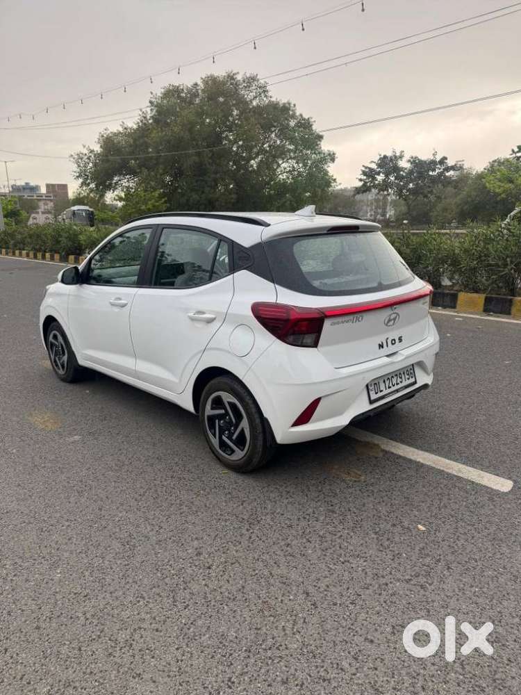 Hyundai Grand I10 Nios Amt Sportz, 2025, Petrol