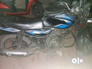 Bajaj discover 100cc online 2013 model