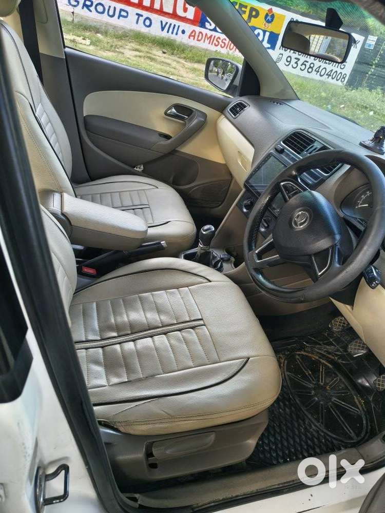 Skoda Rapid 1.5 Tdi Ambition Plus, 2015, Diesel
