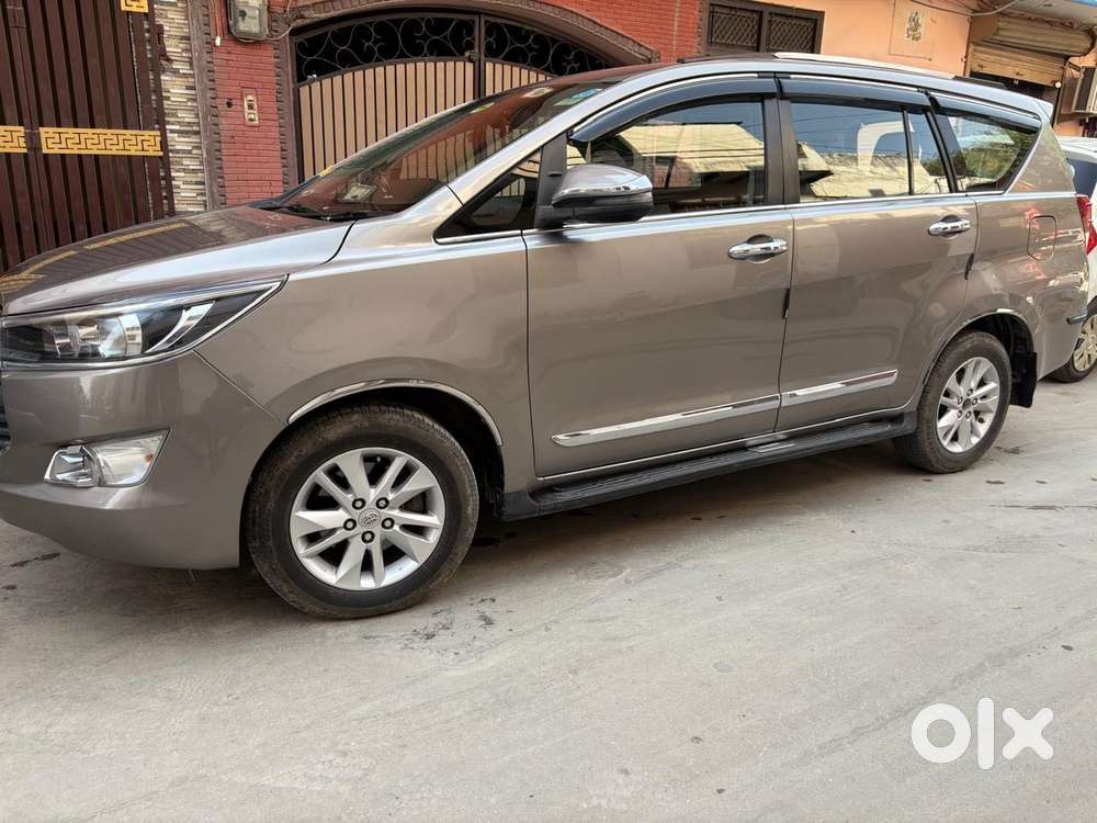 Toyota Innova Crysta 2.4 Gx Limited Edition At 7 Str, 2020, Diesel
