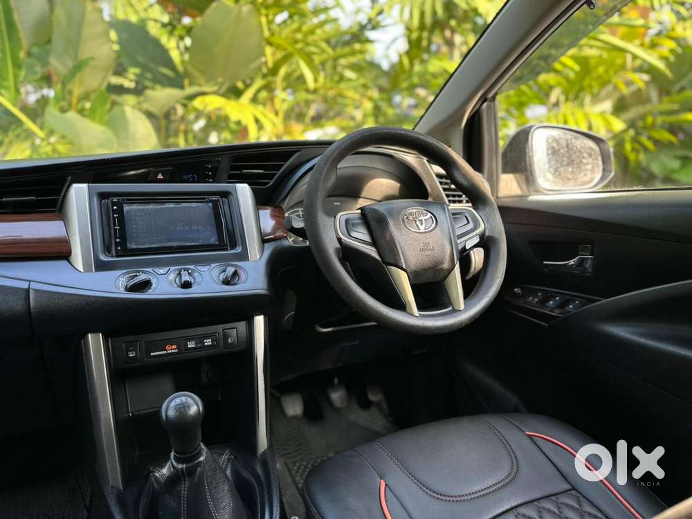 Toyota Innova Crysta 2.4 Gx Mt, 2017, Diesel