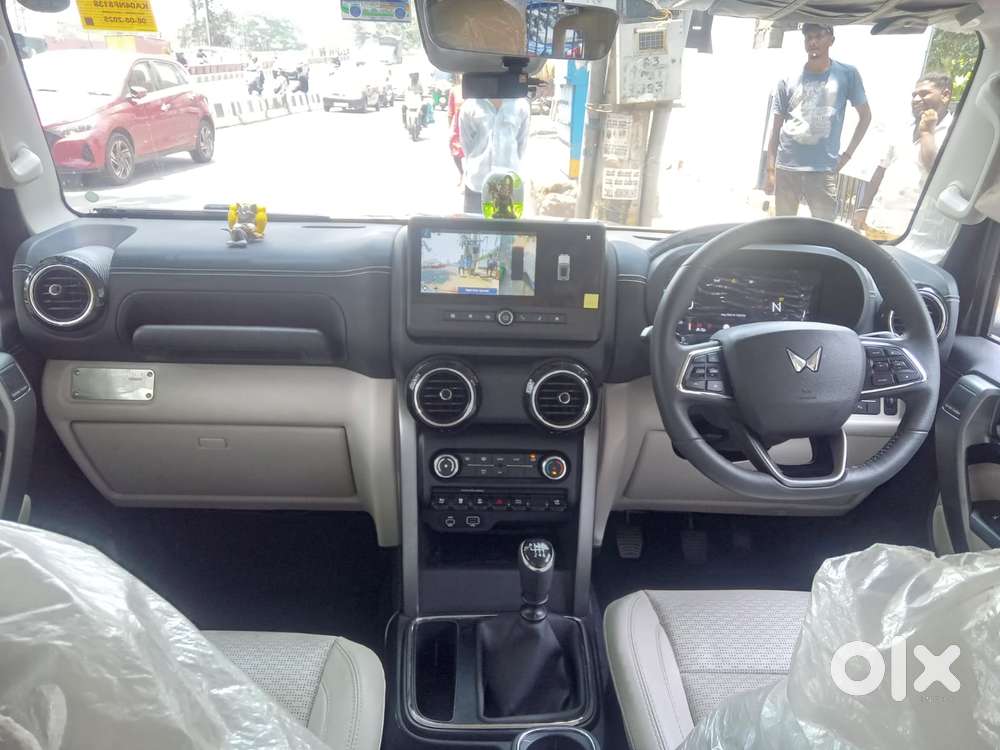 Mahindra Thar Roxx Ax7 L Diesel Mt 2wd, 2025, Diesel