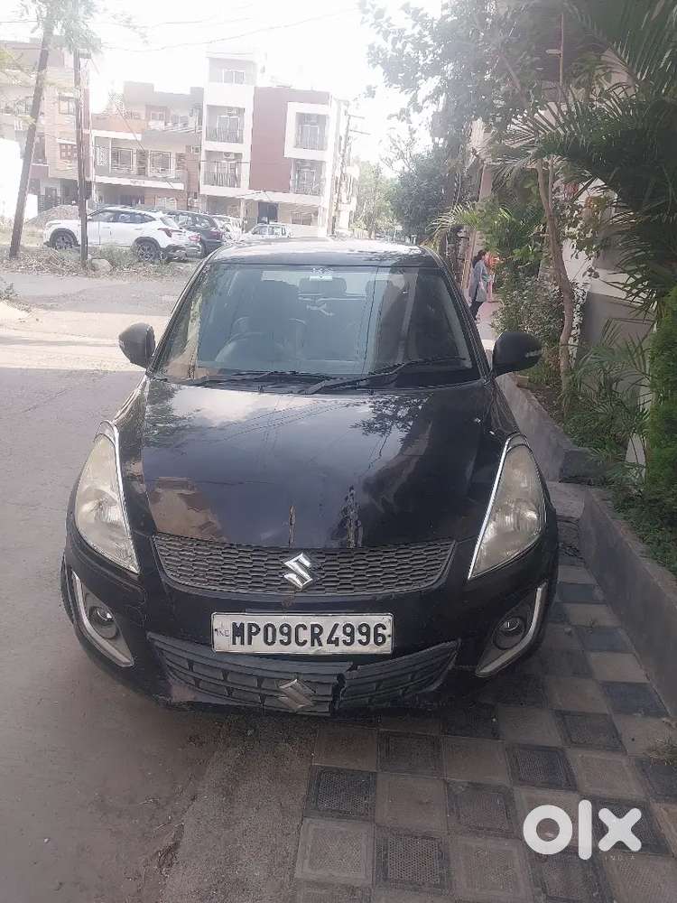 Maruti Suzuki Swift 2015 Diesel 80000 Km Driven Top