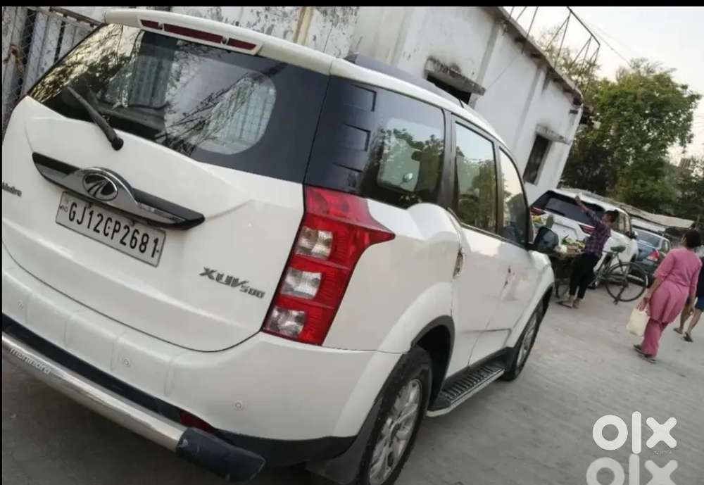 Mahindra Xuv500 2016 Diesel 90000 Km Driven