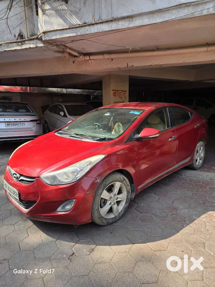 Hyundai Elantra 2014 Diesel 106000 Km Driven