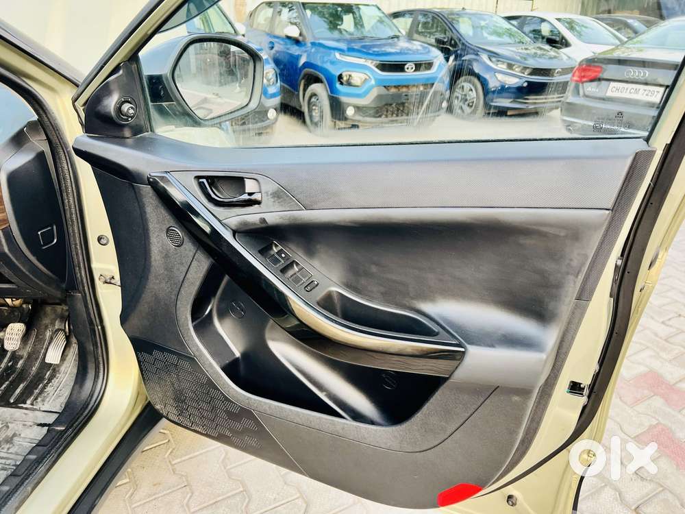 Tata Nexon 1.2 Revotron Xz Plus Kaziranga, 2022, Petrol