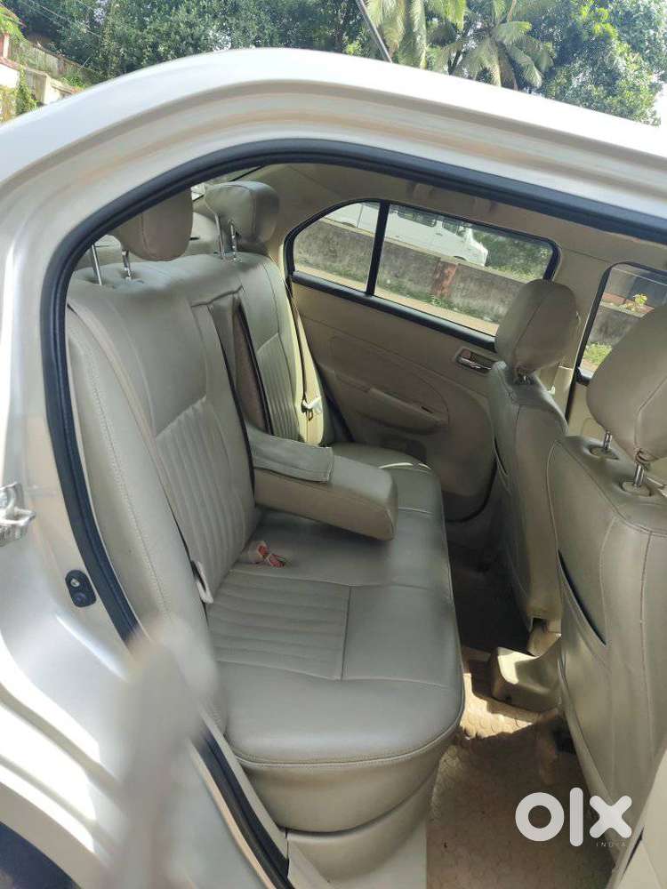 Maruti Suzuki Dzire 1.2 Vxi, 2014, Petrol
