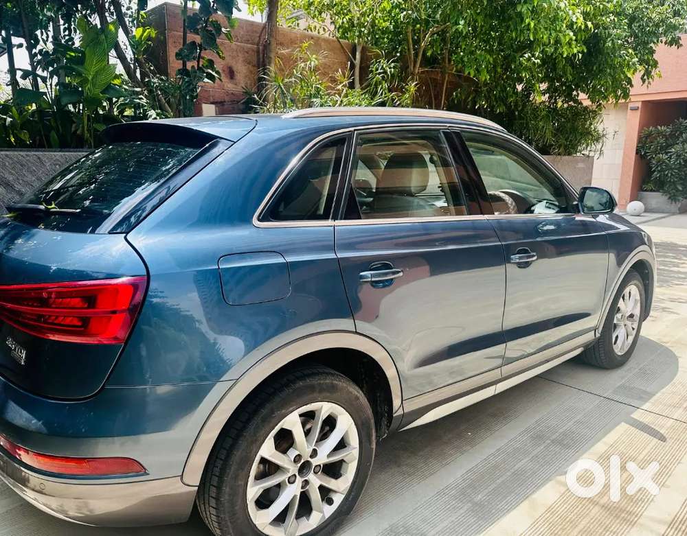 Audi Q3 2015 Diesel 124700 Km Driven