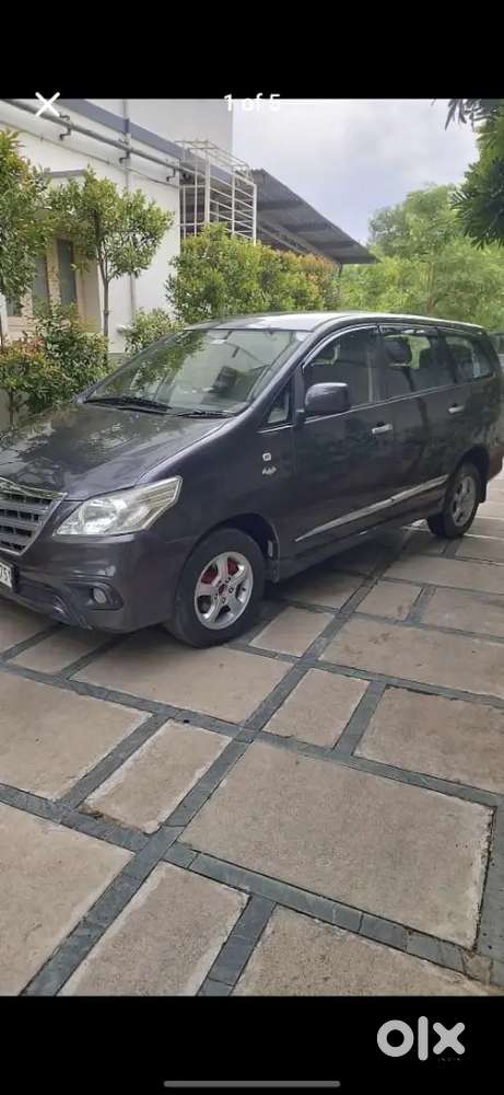 Toyota Innova 2016 Diesel 175000 Km Driven