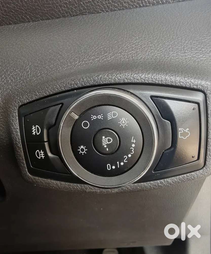 Ford Figo Top End Automatic 6 Air Bags
