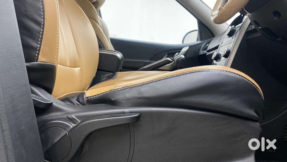 Mahindra Xuv500 W7, 2020, Diesel