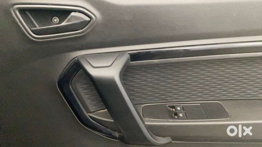 Renault Kiger Rxe, 2022, Petrol