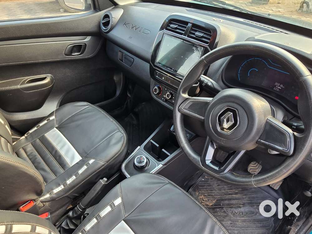 Renault Kwid 1.0 Rxt (o) Easy-r, 2023, Petrol