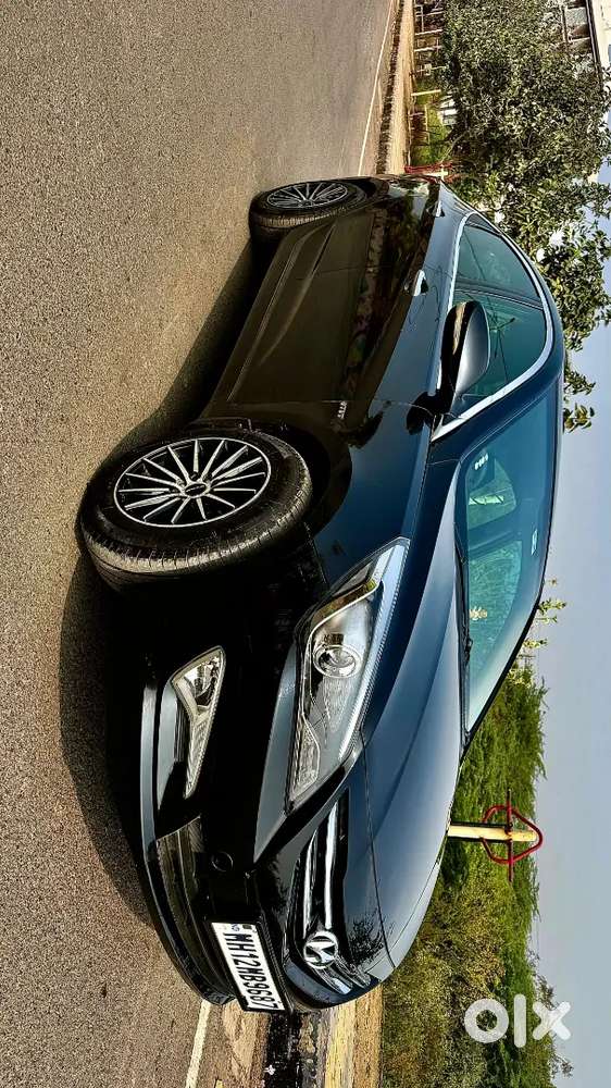 Hyundai Fluidic Verna 2015
